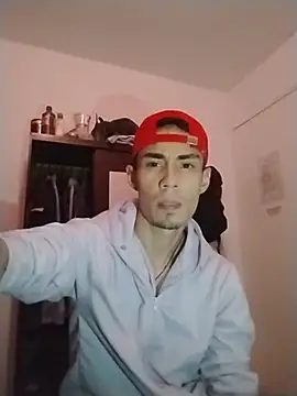 Онлайн чат XXX MateoCollins2026