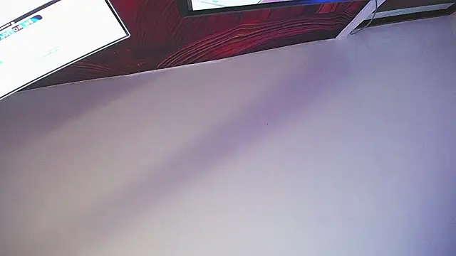 Chat XXX ao vivo de Ruby-Kai