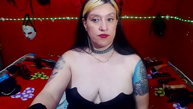 Chat XXX en directo de MATURE_Randy