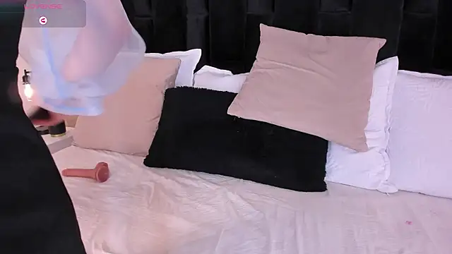 دردشة Crystal_Rose__ الجنسية المباشرة