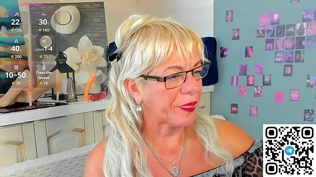 צ'אט XXX בשידור חי של Anna_Coolidge