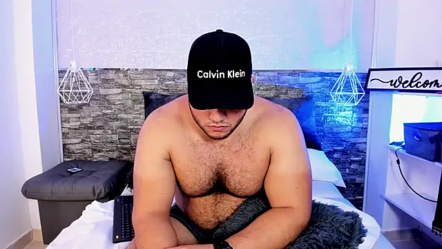apolorusso's Live XXX Chat