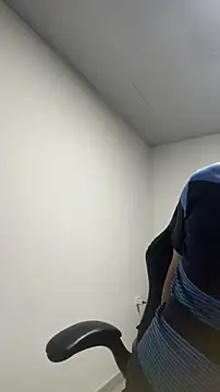 Rick_Adams 现场XXX聊天