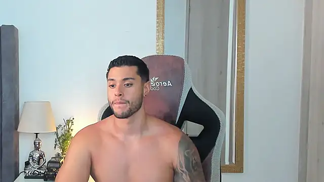 Živý XXX chat Ken_mailik1