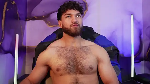 Oliver_Dallas1のライブXXXチャット