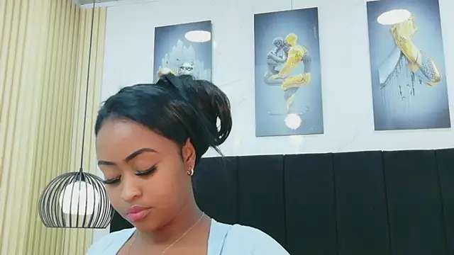 دردشة MySugarmoomy الجنسية المباشرة