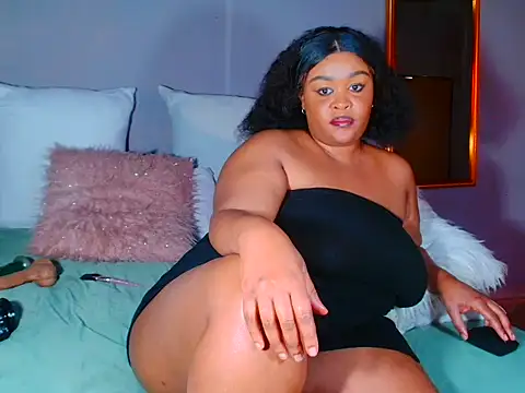 XXX chat uživo modela KINKYBOOTI22