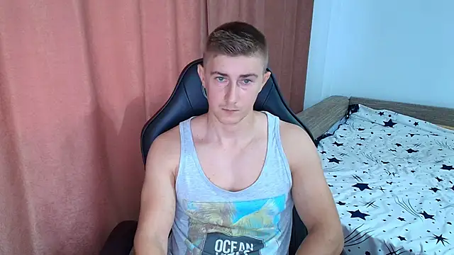 PowerBoy07n Live XXX chat