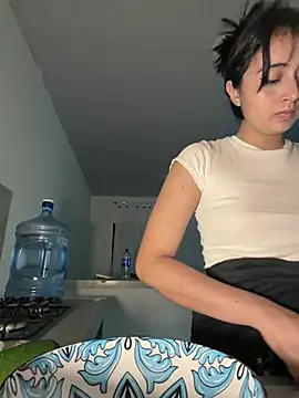 دردشة kaori_77 الجنسية المباشرة