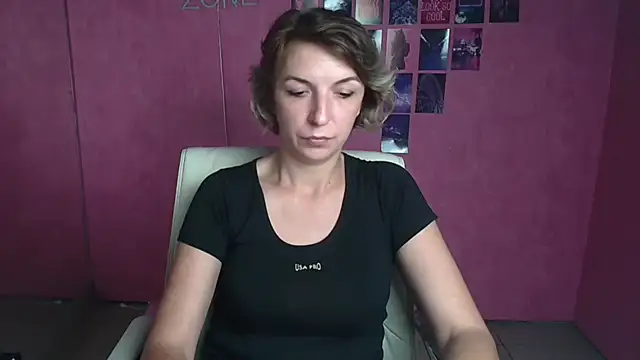 Lana_Foxyy Chat XXX live