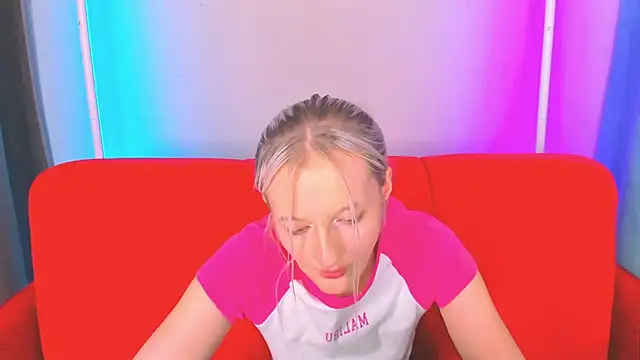 AlessaKiss' Live XXX Chat