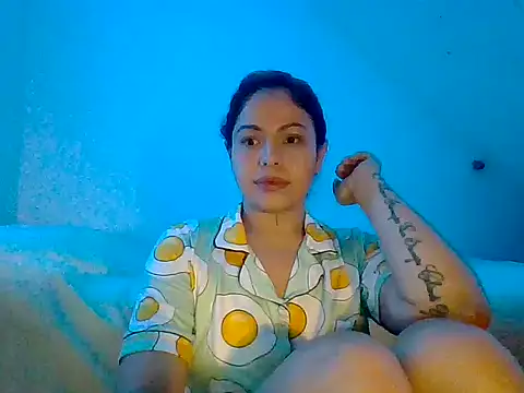 AnaDrained's Live XXX Chat