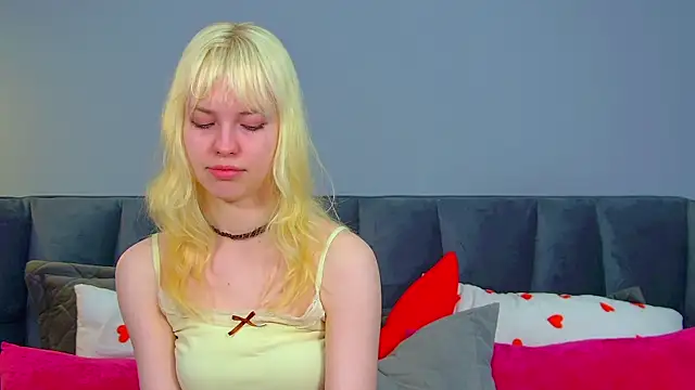 Chat +18 de HannahHollis ao vivo