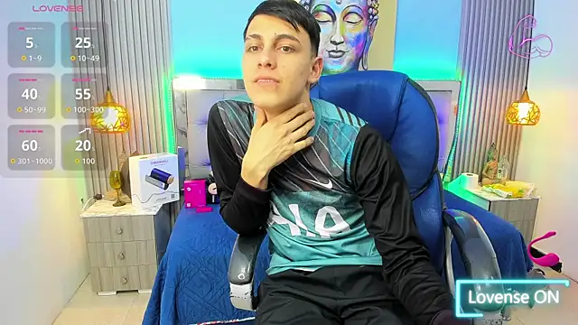 Ethanx18_ live XXX chat