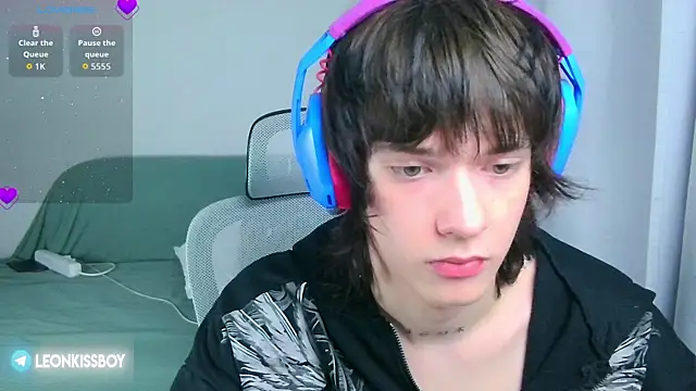 عرض كام LeonBoykisser