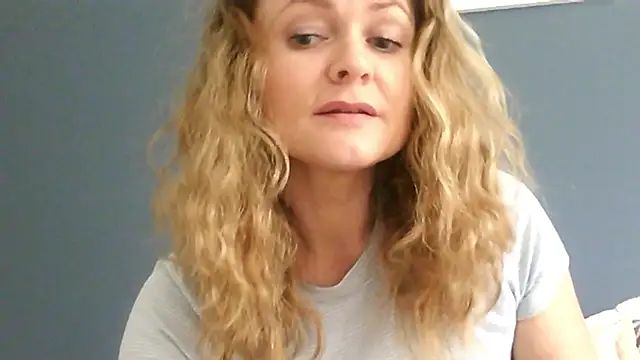 Ginger-bb's Live XXX Chat