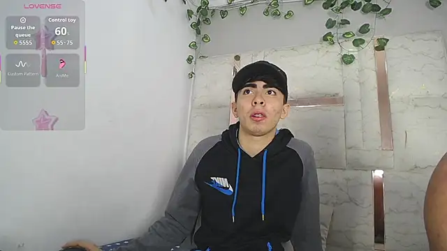 Michael_and_twinkk 现场XXX聊天