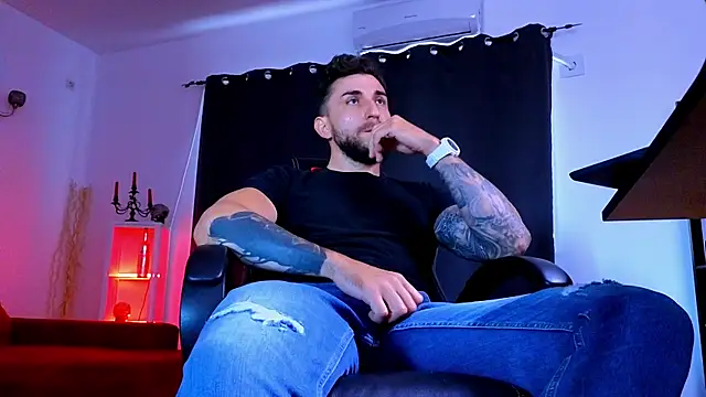 دردشة MightyAaron66 الجنسية المباشرة