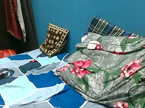 Precumboner 라이브 XXX 채팅
