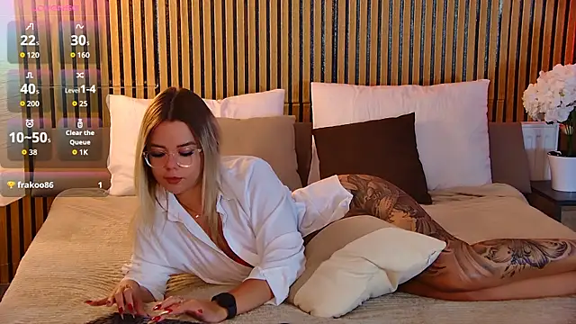 PrincessSlay Adlı Modelin Canlı XXX Sohbeti