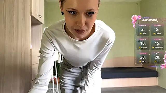 ZaidaSchwarten's Live XXX Chat