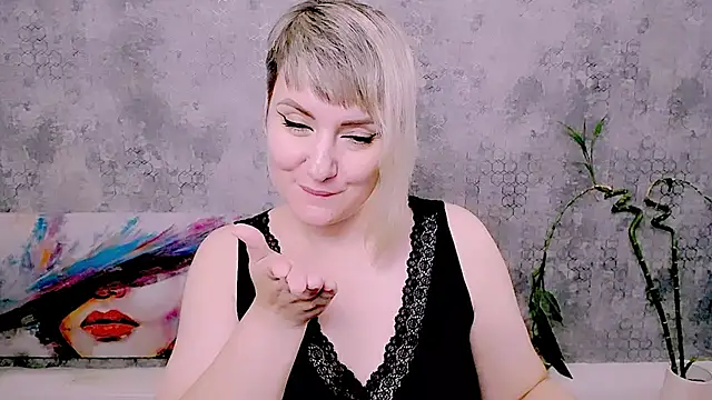 Djullia's Live XXX Chat
