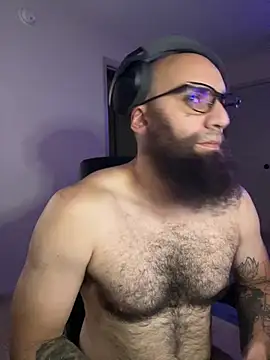 MastaWolfy's Live XXX Chat