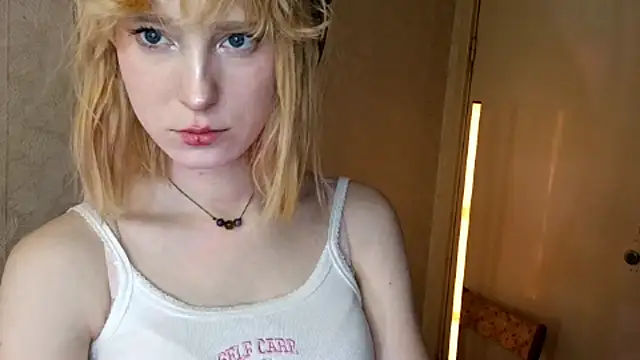 CuteLittleAngel Live XXX-chat