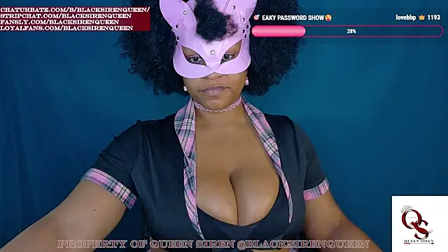 XXX chat uživo modela BlackSirenQueen