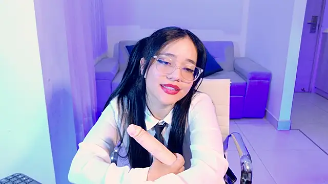 AntonellaBons' Live XXX Chat