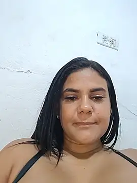 Chatroom XXX en direct de AntonellaShot