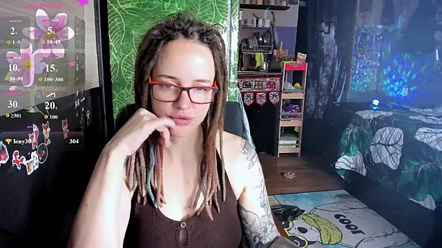 Онлайн чат XXX LisaFoxy_y