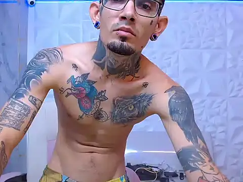 Živý XXX chat Boy_tatto77