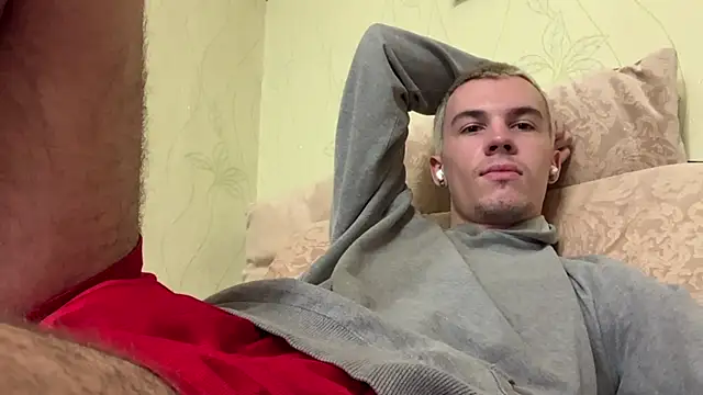 XXX chat uživo modela Jeremy1Scott