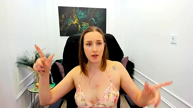 CaseyTerini's Live XXX Chat