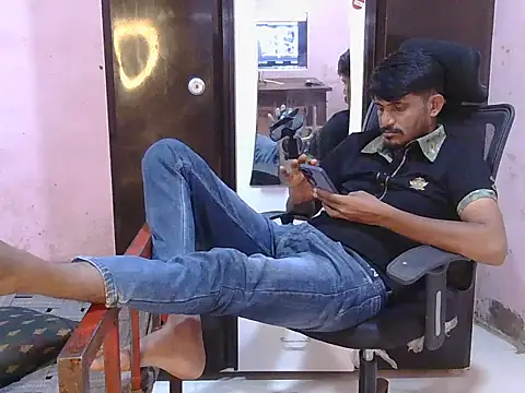 HotXKrish লাইভ XXX চ্যাট