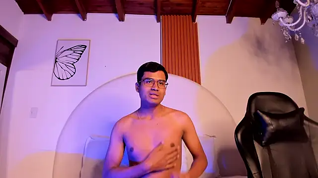 ThiagoVega_ élő XXX-chatje