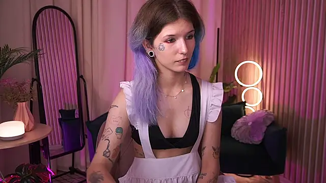 Lain_Root live XXX chat