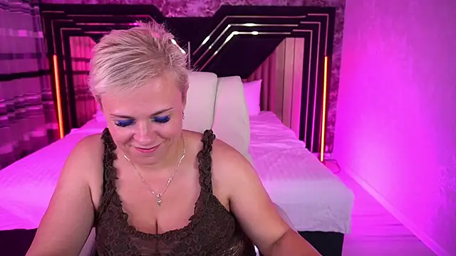 CrystalVibe Chat XXX live