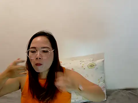BURBERRY69 live XXX chat