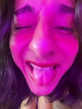 Elisasue Chat XXX live