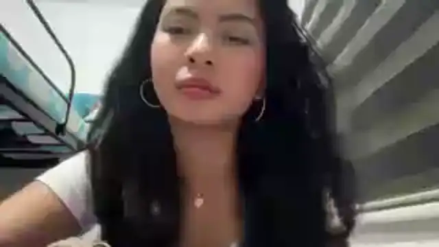 MoonLoch's Live XXX Chat