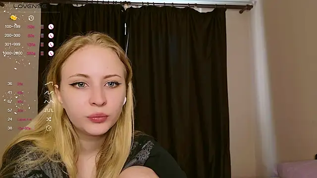 lilMelaniloveis Adlı Modelin Canlı XXX Sohbeti