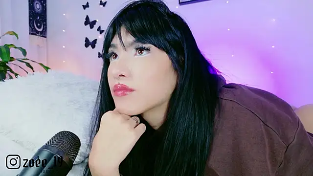 cuteezoe's Live XXX Chat