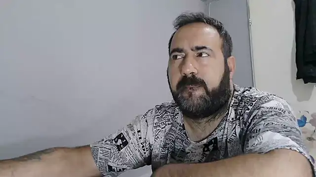 -dark-look-のライブXXXチャット