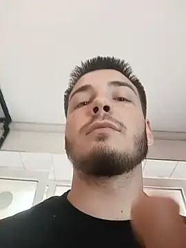 XXX chat uživo modela Zevs777s
