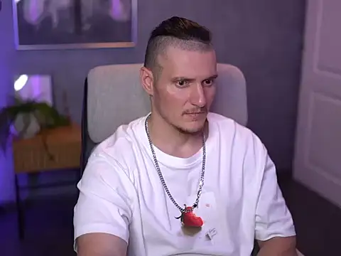 Alex_Wilde 现场XXX聊天