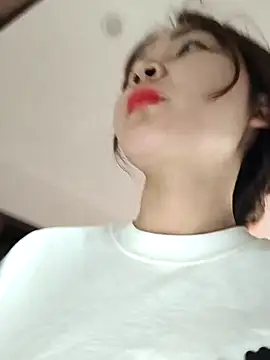 susu_baby 网络视讯表演