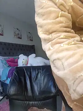 Drippincaty Adlı Modelin Canlı XXX Sohbeti