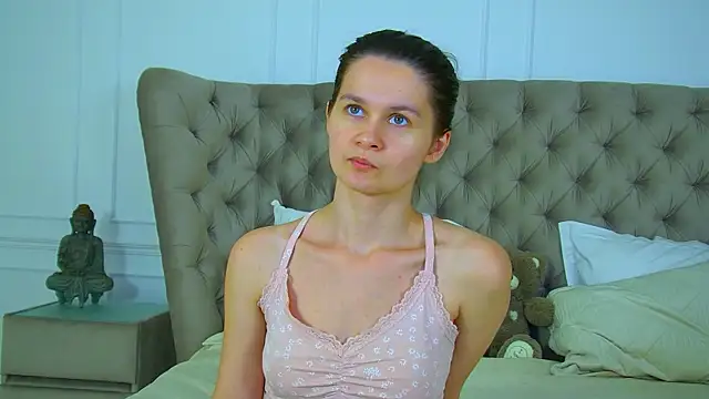 JuliettaTiffani's Live XXX Chat